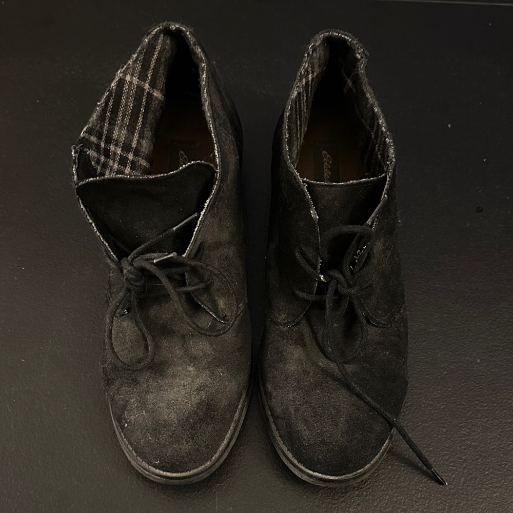 Eddie Bauer Charcoal Suede Lace-Up Booties